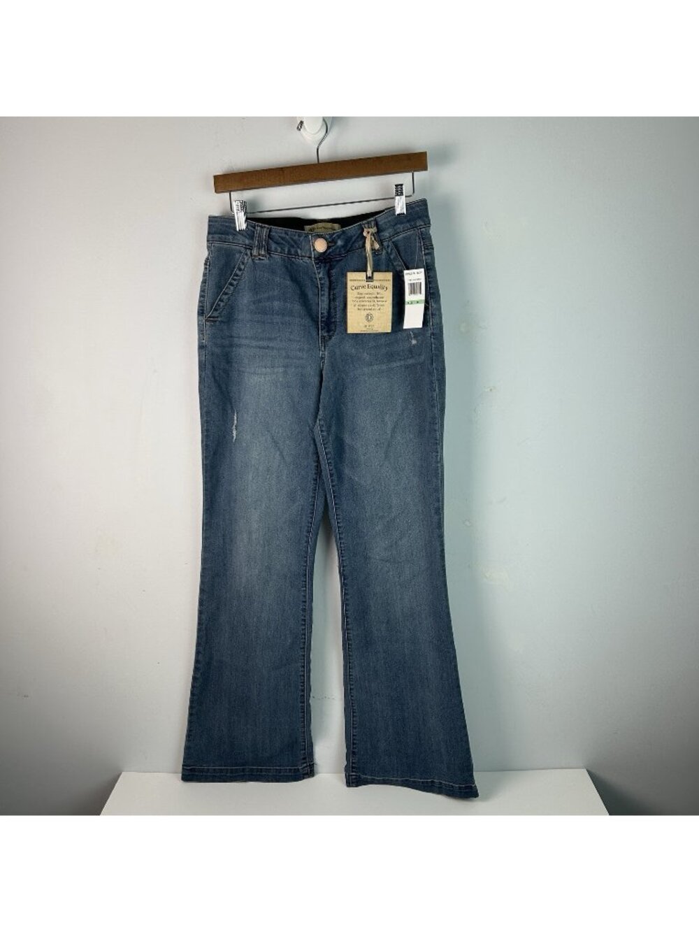 Democracy Ab Solution Wide Leg Flare Womens 8 High Rise Medium Wash Jeans Nwt